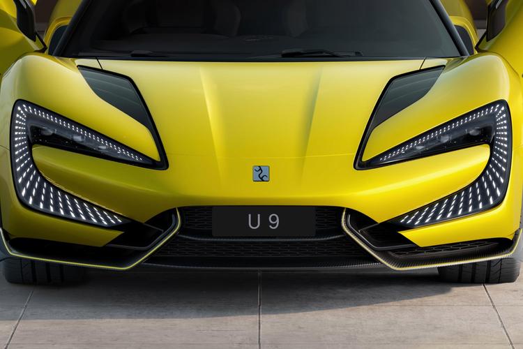 佛山96仰望U9以性能突破设计的极限，理想汽车企业文化与价值观